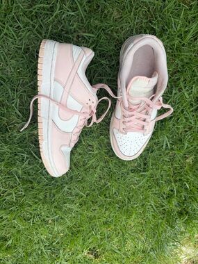 Blush & cream sneakers by Nike 💕 Super cute and easy to style with any outfit.